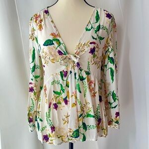 Lucky Brand Floral Long Sleeve Vneck Peplum top, Size M, White, green, Purple
